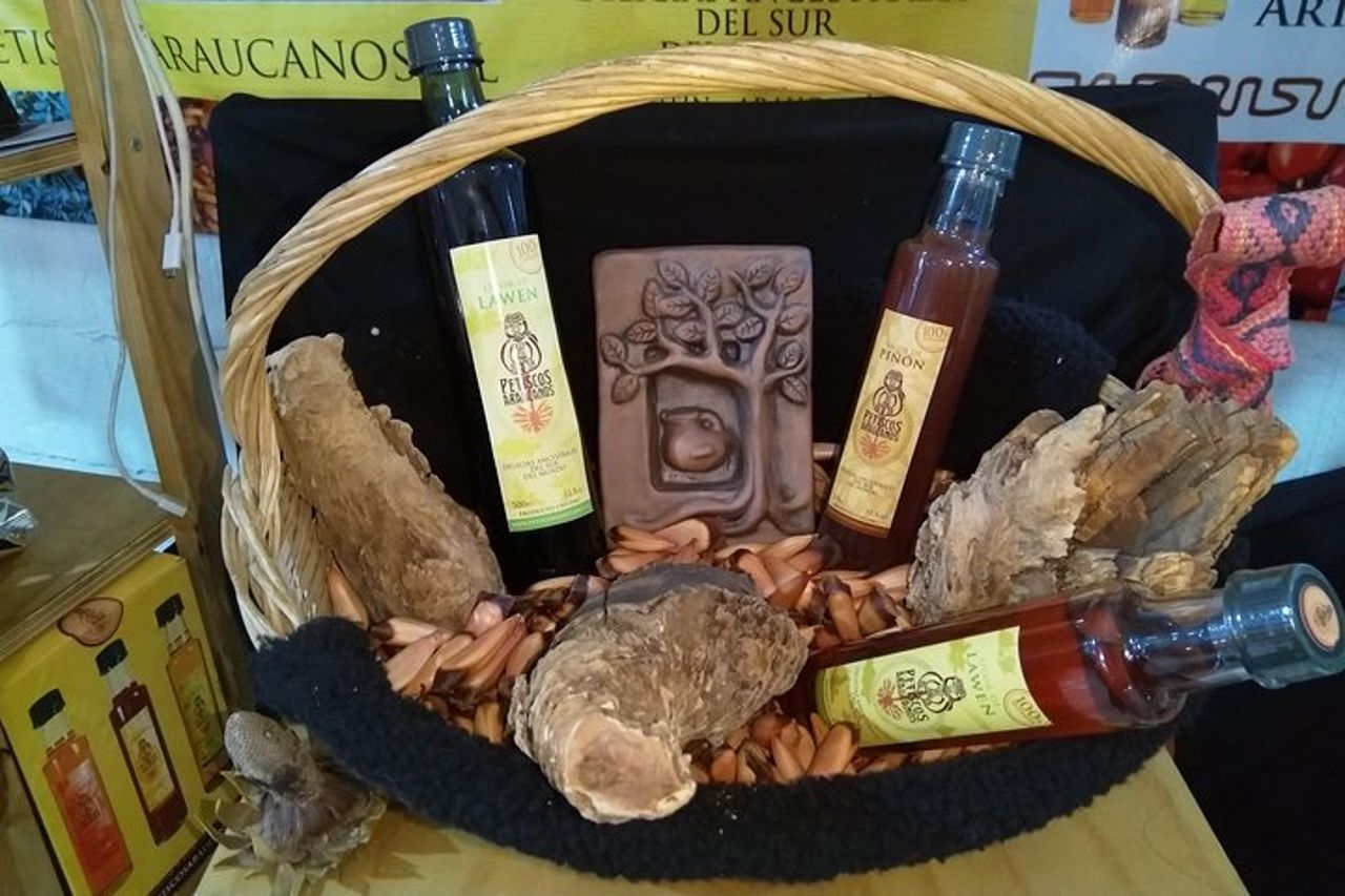 Degustazione di liquori, sottaceti e marmellate fatte in casa — 9