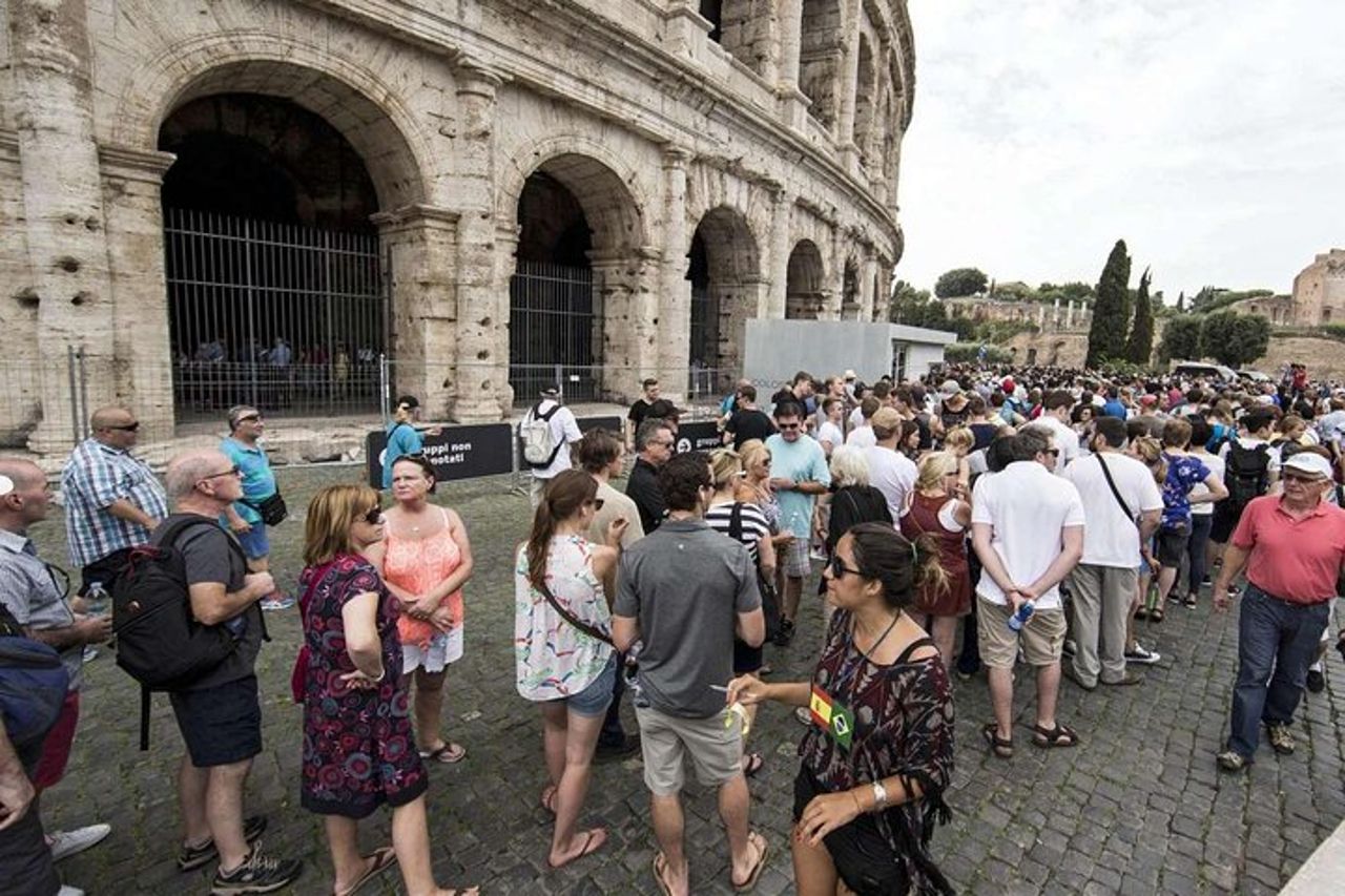 Scopri Roma : Colosseo, Foro e Palatino e Arena Opzionale — 5