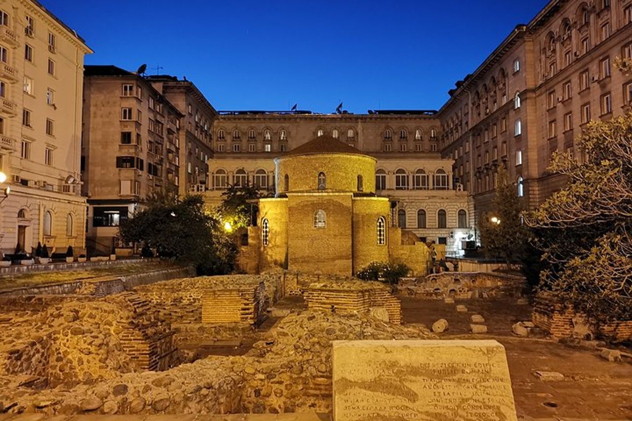 Tour privato a piedi della città di Sofia — 3