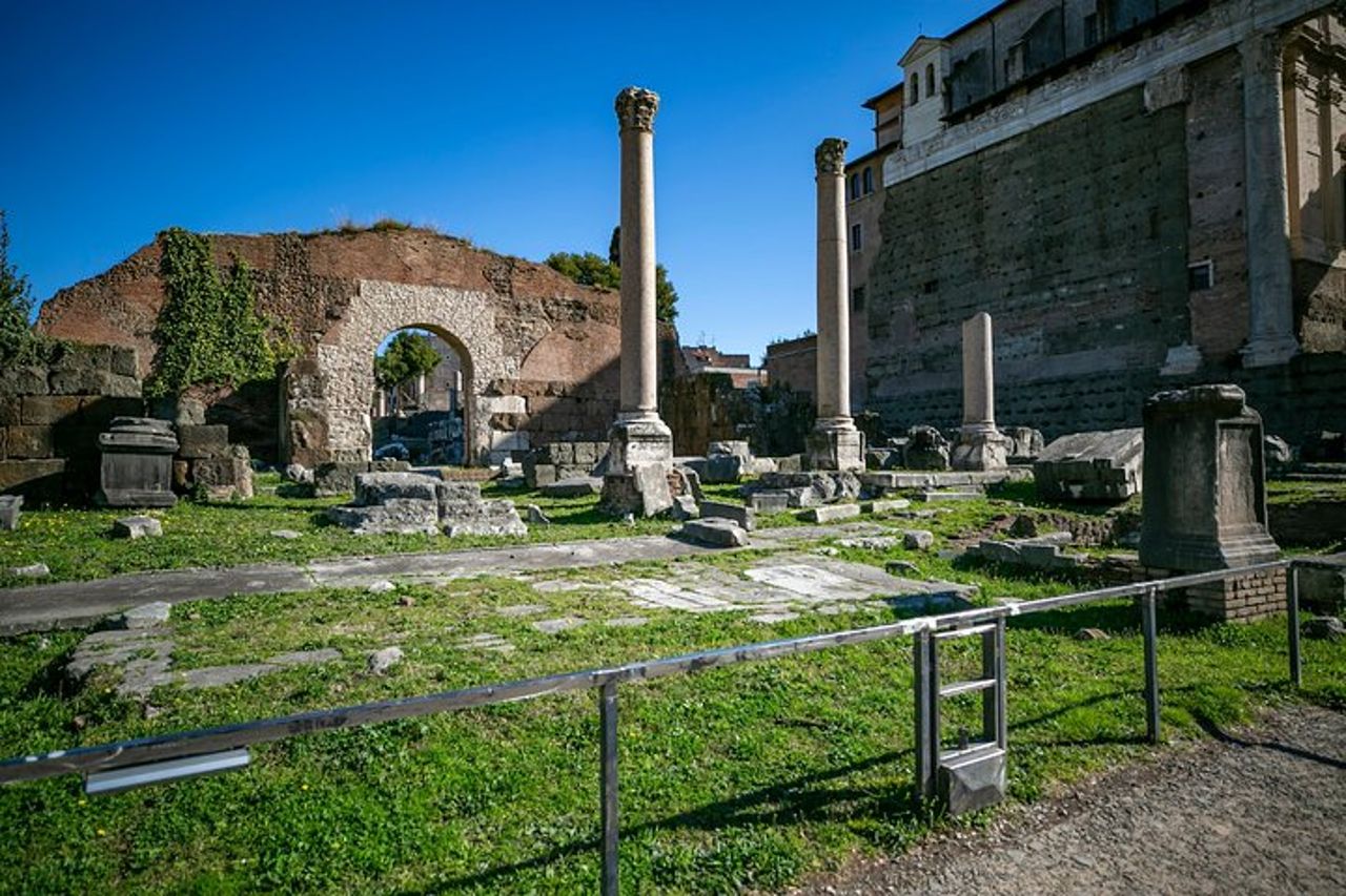 Tour privato del Colosseo e delle meraviglie dell'antica Roma — 6