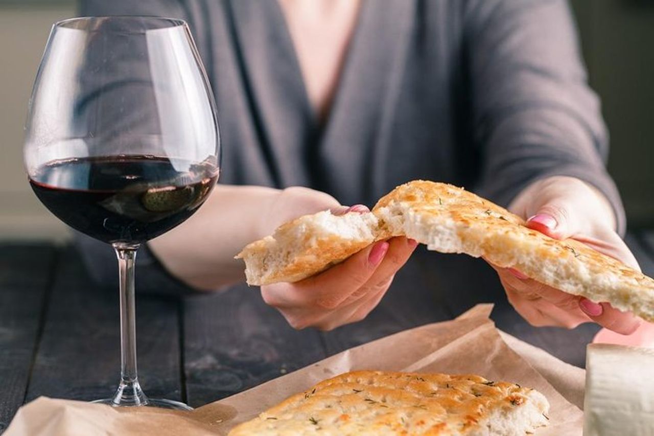 Tour a piedi delle Cinque Terre con degustazioni enogastronomiche — 9