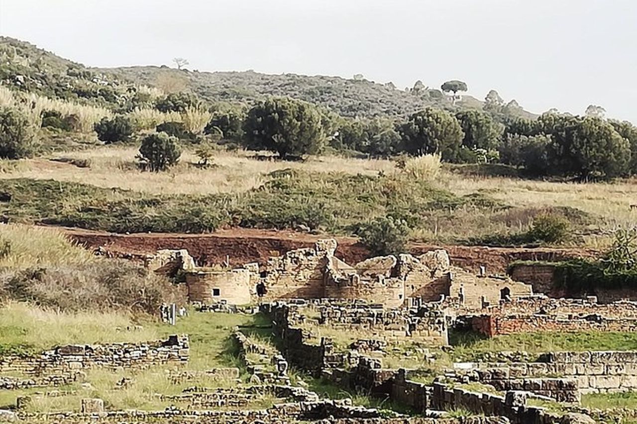 Parco Archeologico di Velia “Un gioiello italiano, Costa Campana” — 5