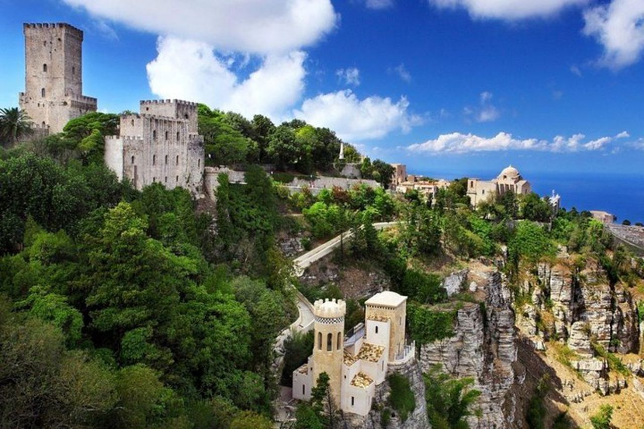 Segesta, Erice, Saline di Marsala e Isola Mozia da Palermo, Tour Privato — 7