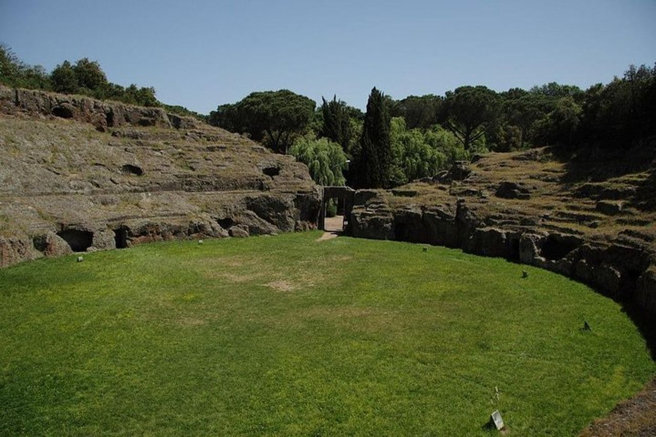 Gita di un giorno da Roma: Sutri e il lago di Bracciano - tour privato — 4