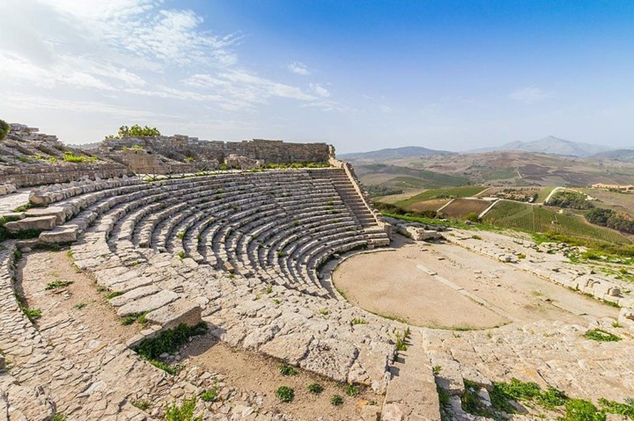 Segesta, Erice, Saline di Marsala e Isola Mozia da Palermo, Tour Privato — 9