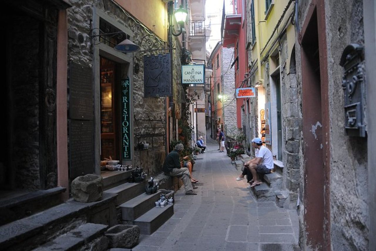 Tour privato di un'intera giornata dal molo di Genova: Cinque Terre — 5