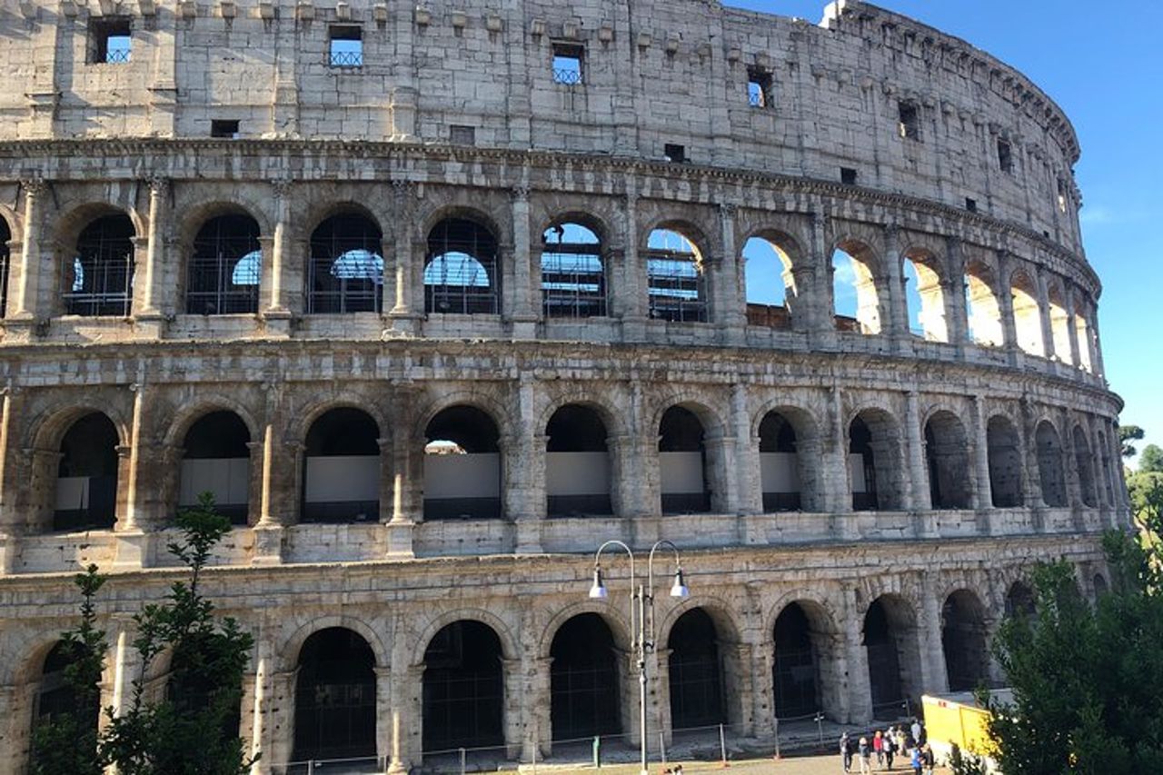 2 giorni: Colosseo, Musei Vaticani, Catacombe e Tour Privati Highlights di Tivoli