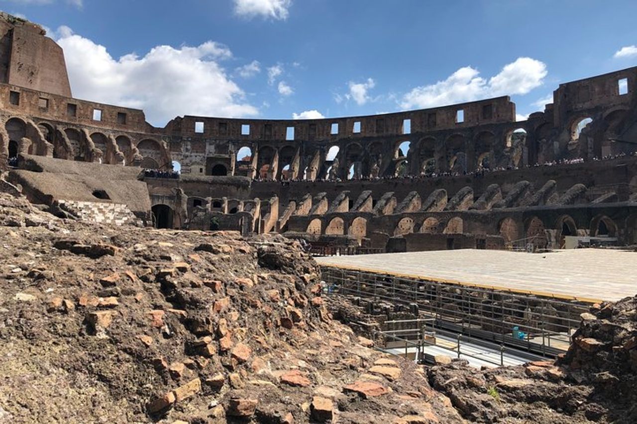 2 giorni: Colosseo, Musei Vaticani, Catacombe e Tour Privati Highlights di Tivoli — 4