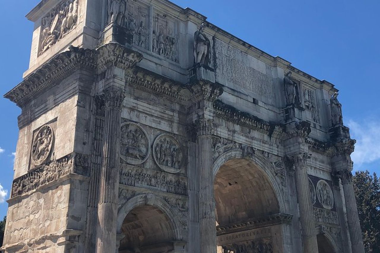 2 giorni: Colosseo, Musei Vaticani, Catacombe e Tour Privati Highlights di Tivoli — 6