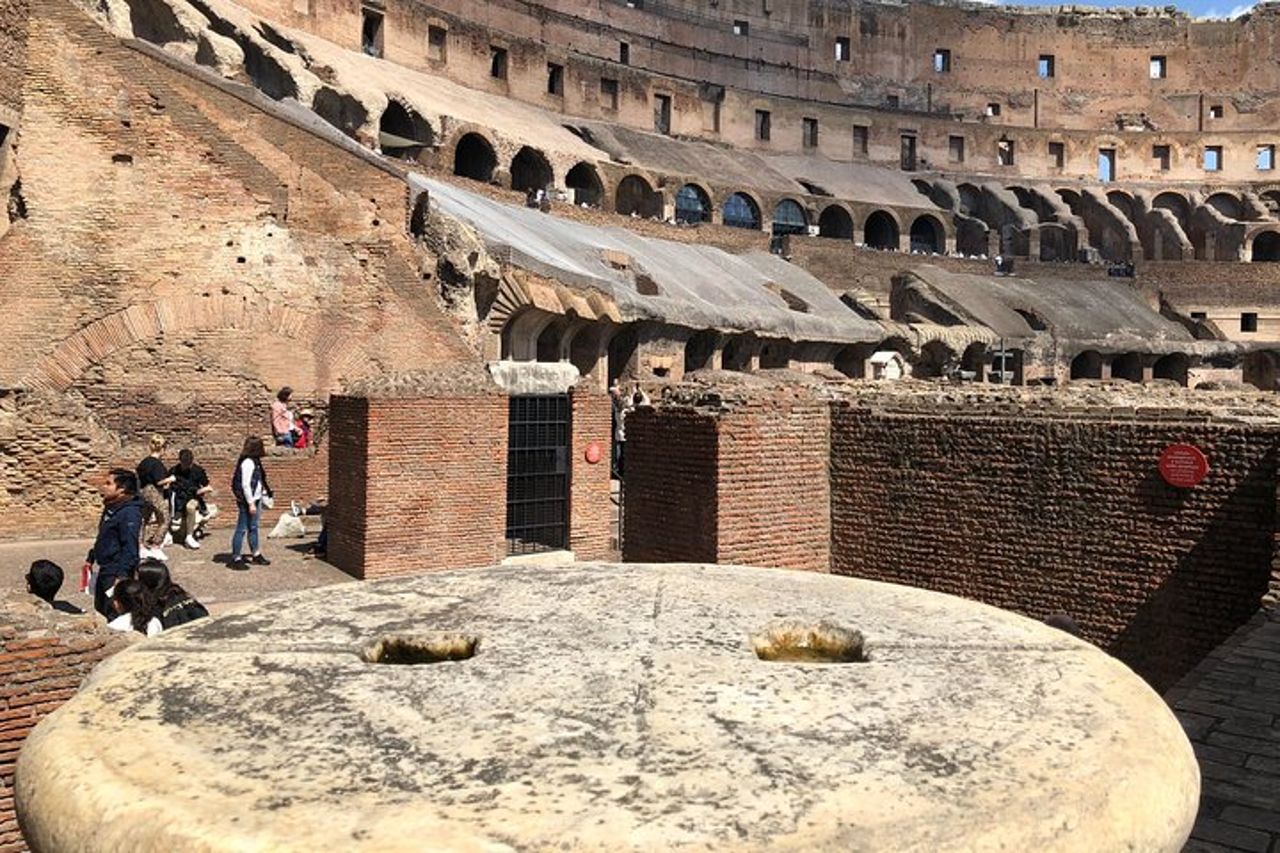 2 giorni: Colosseo, Musei Vaticani, Catacombe e Tour Privati Highlights di Tivoli — 7