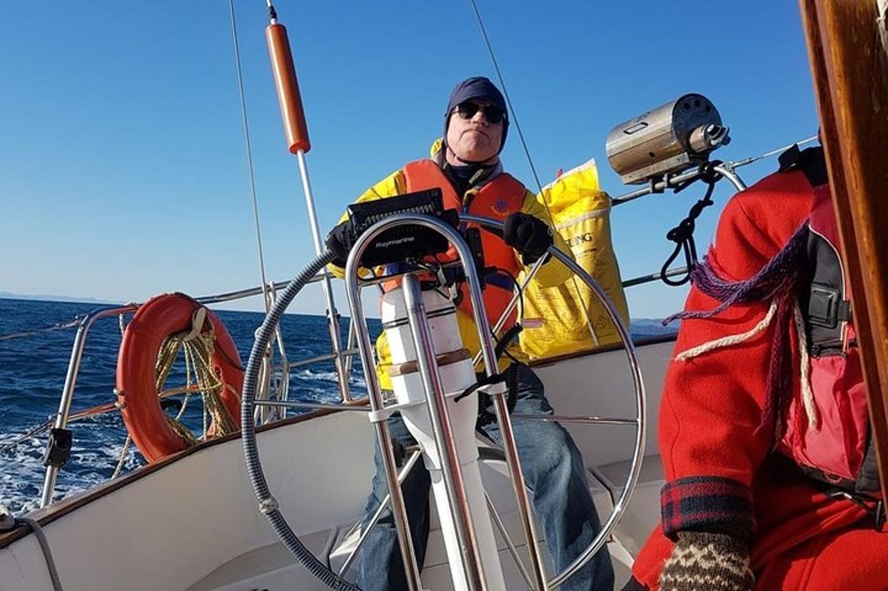 Avventura in barca a vela di 4 ore sullo stretto di Juan de Fuca — 7