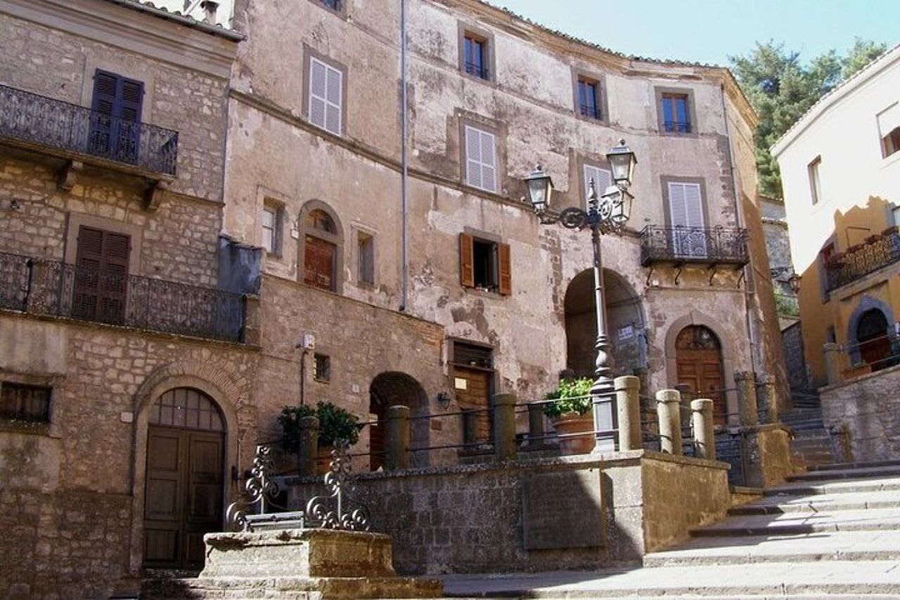 Tour privato di un'intera giornata a Bolsena e Montefiascone da Roma — 2