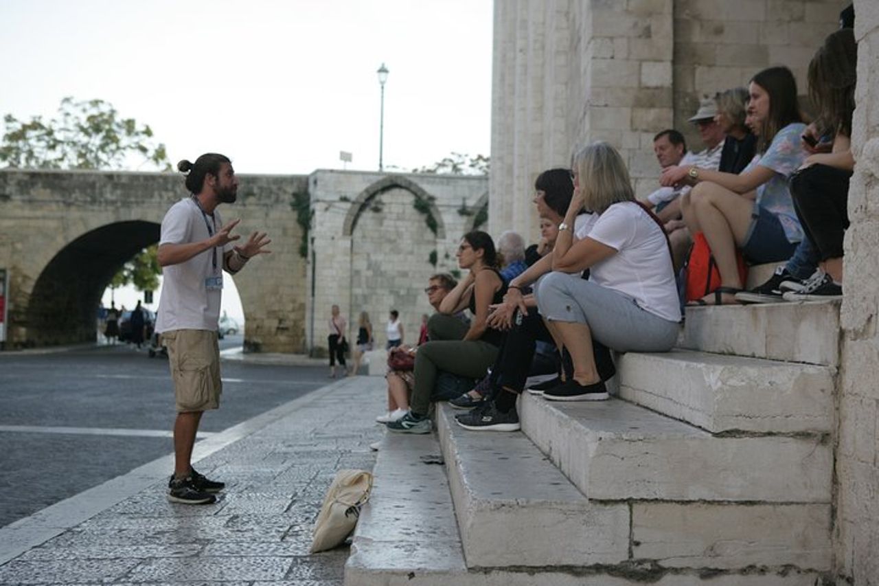 Tour di Gruppo di Bari Vecchia in Italiano
