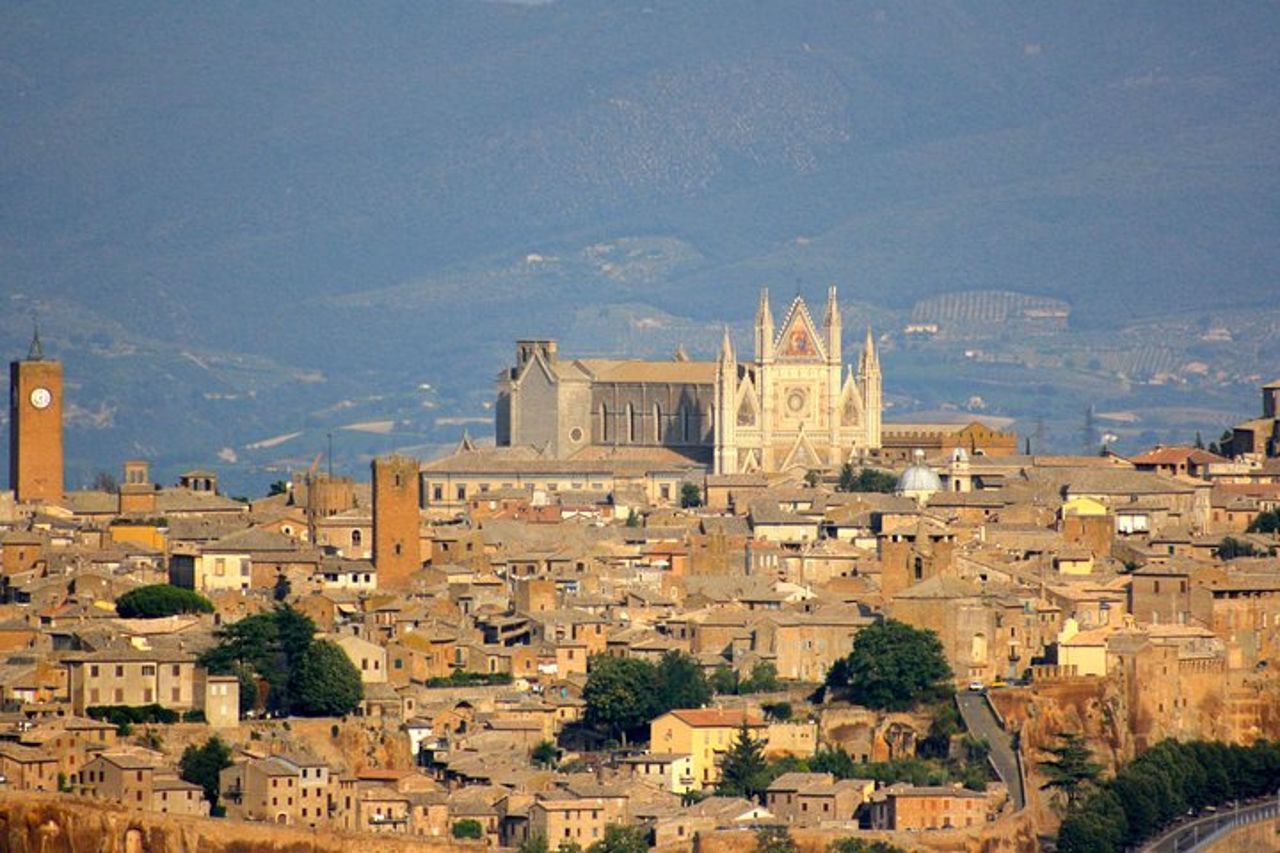 Escursione a terra di Orvieto e Civita di Bagnoregio dal porto di Civitavecchia — 6