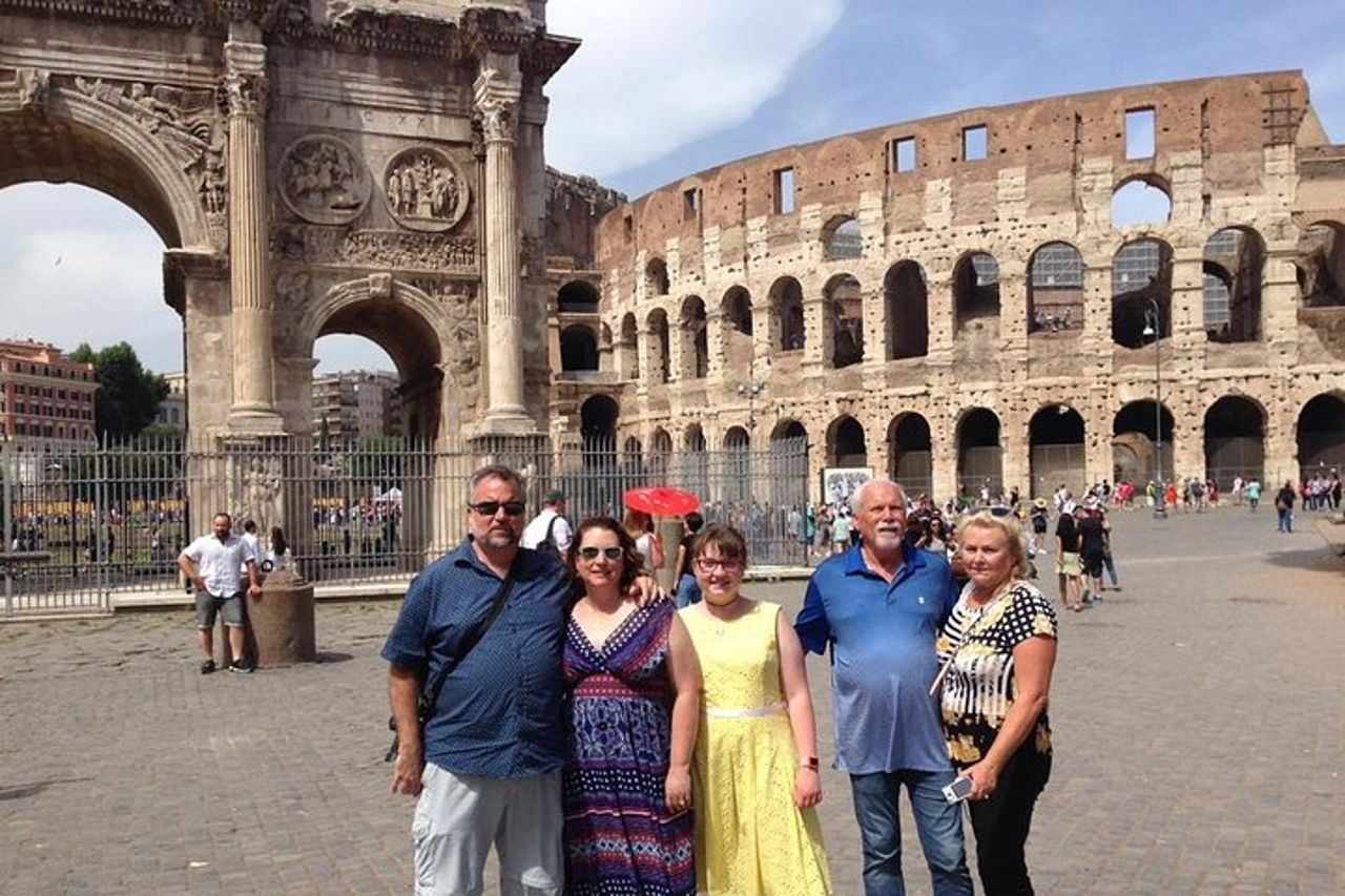 Escursione a Civitavecchia: Roma per famiglie