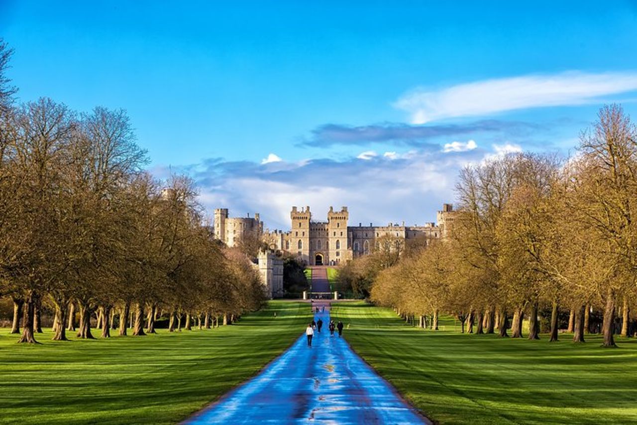 Stonehenge, Castello di Windsor e Bath da Londra — 9