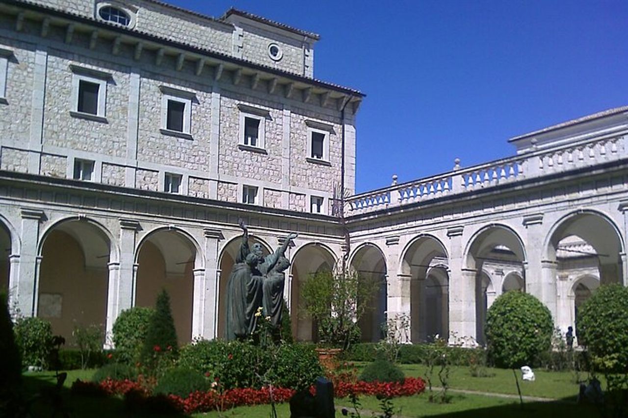 Battaglia di Montecassino Intera giornata dal porto crocieristico di Civitavecchia — 7
