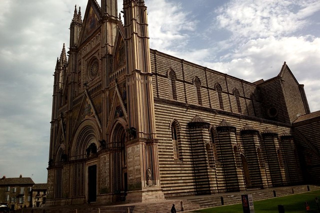 Tour privato di un giorno storico di Orvieto e Civita di Bagnoregio da Roma — 2