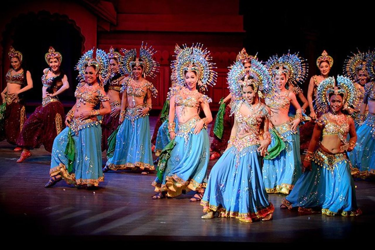 Biglietto salta fila per lo spettacolo del cabaret del Colosseo – Pattaya — 6