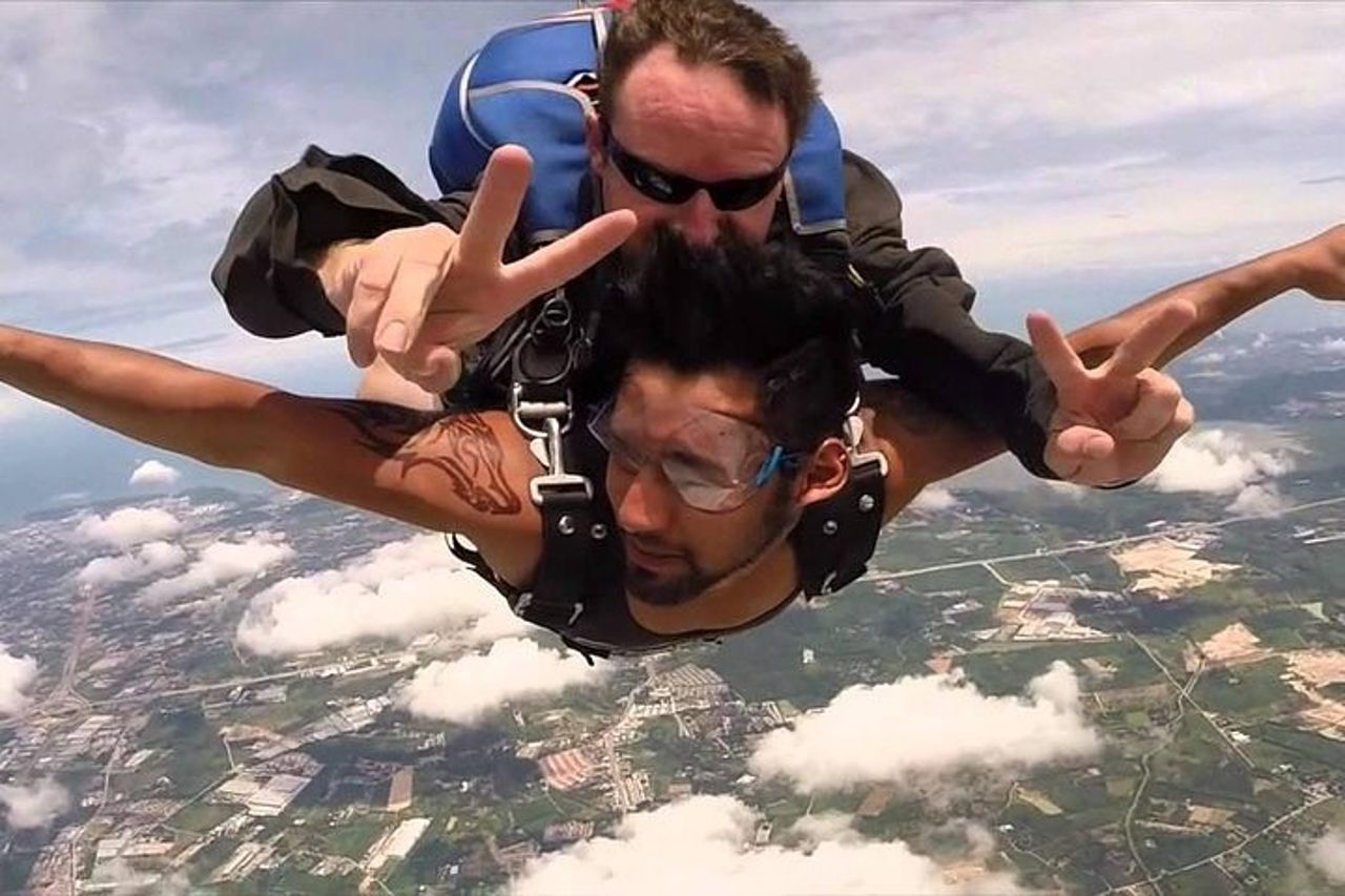 Drop Zone: Thai Sky Adventures Pattaya con trasferimento di ritorno — 9
