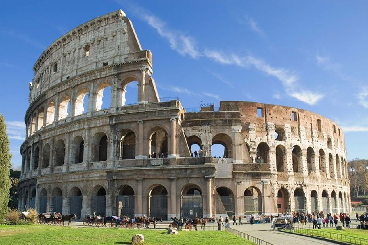 Tour privato del Colosseo con accesso all'Arena — 6
