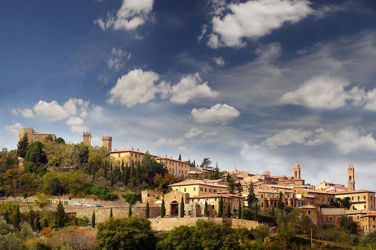 Tour per piccoli gruppi con degustazione del vino Brunello di Montalcino da Siena — 7