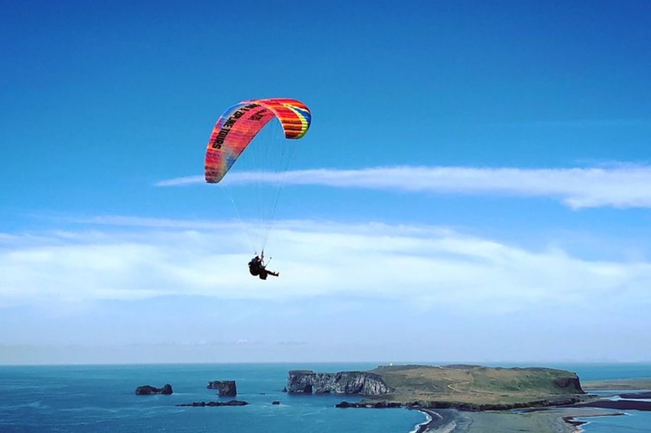 Voli in parapendio in tandem da Vik — 5