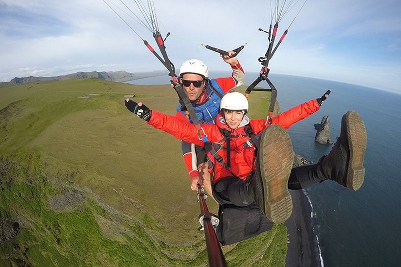 Voli in parapendio in tandem da Vik — 8