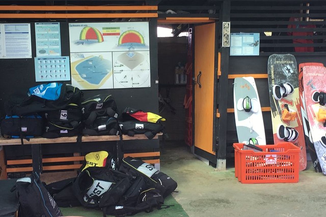 Noleggio completo attrezzatura kitesurf — 8