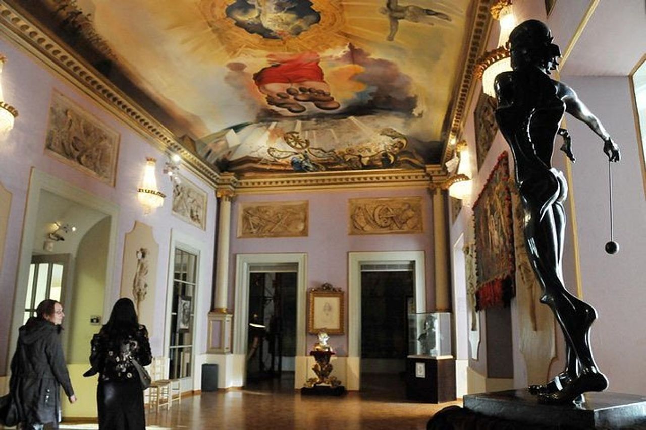 Tour privato al Museo Dalí + Costa Brava (Tossa de Mar) — 7