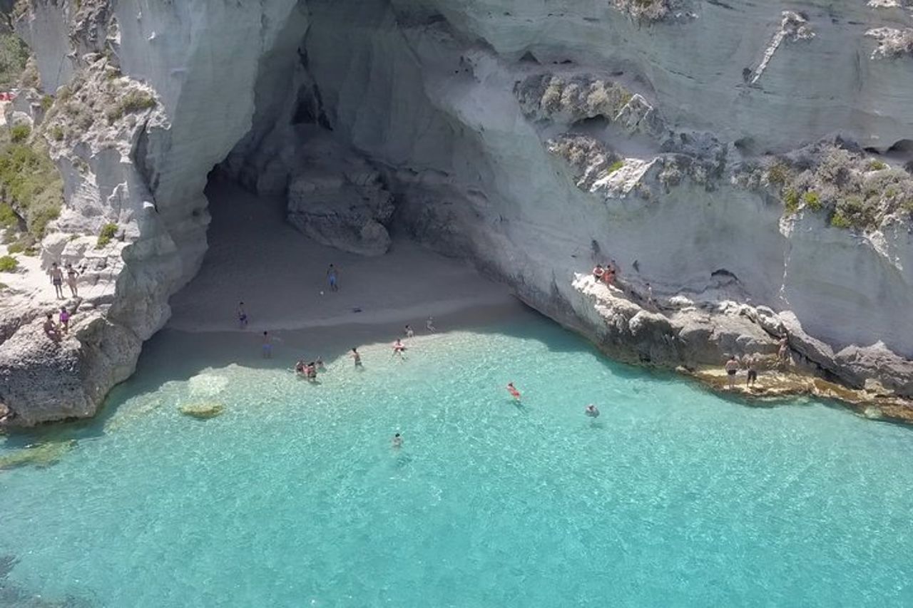 Tropea a Capo Vaticano, il miglior giro in barca - Max 12 passeggeri — 4