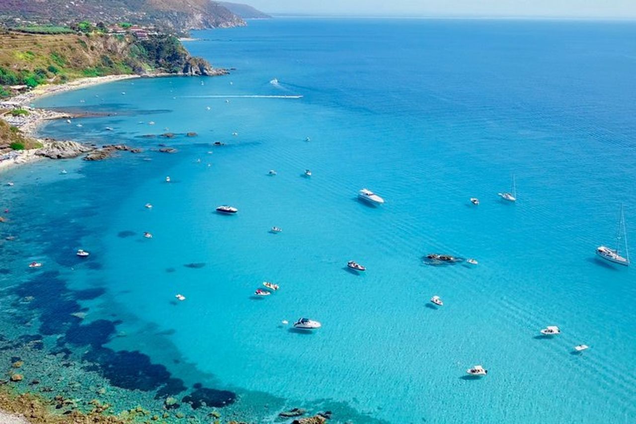 Tropea: Noleggia Nuova Barca 2025 per 4 ore. 7 posti, 6mt. — 9