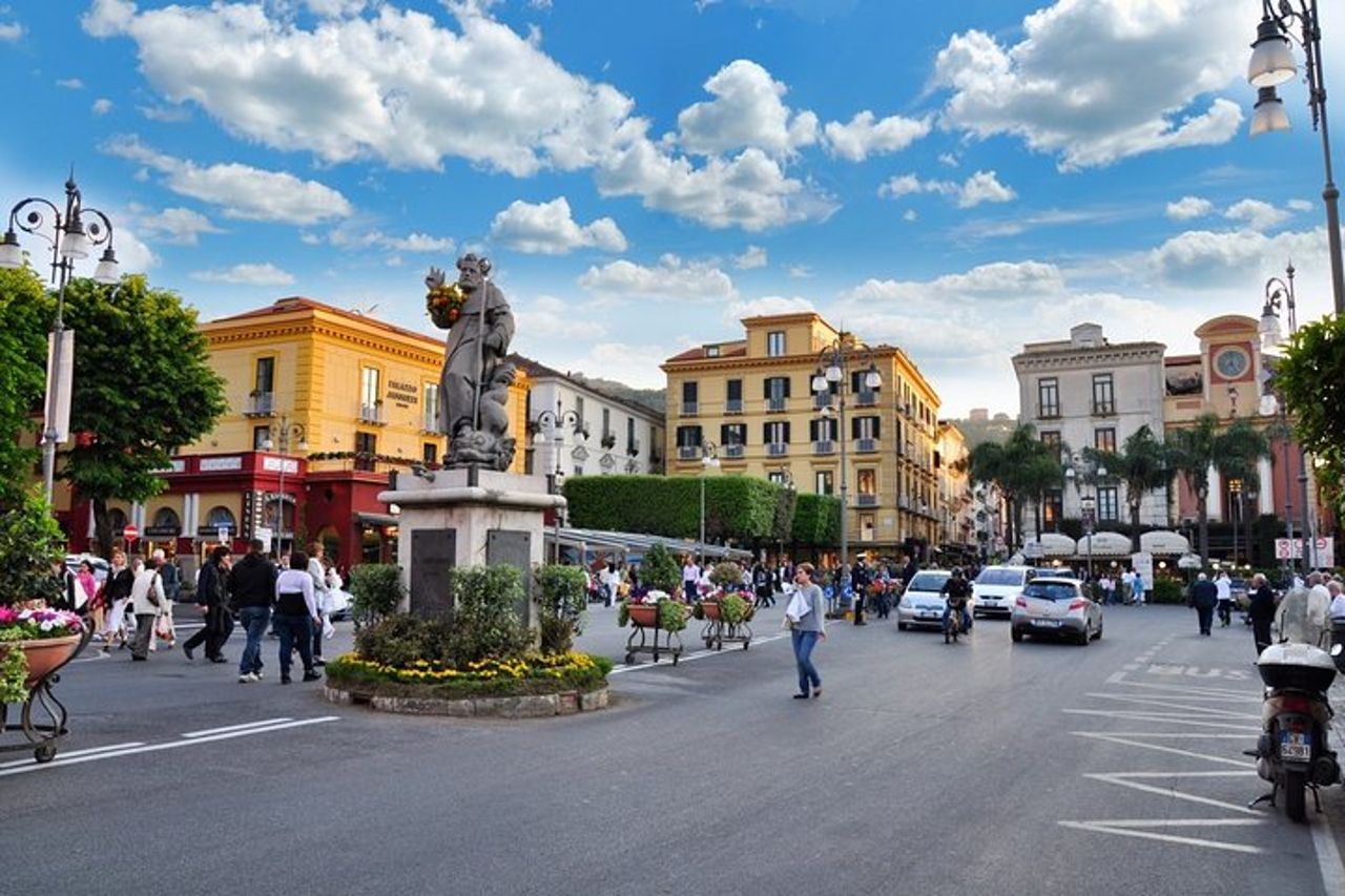 Transfer da Napoli a Sorrento o viceversa
