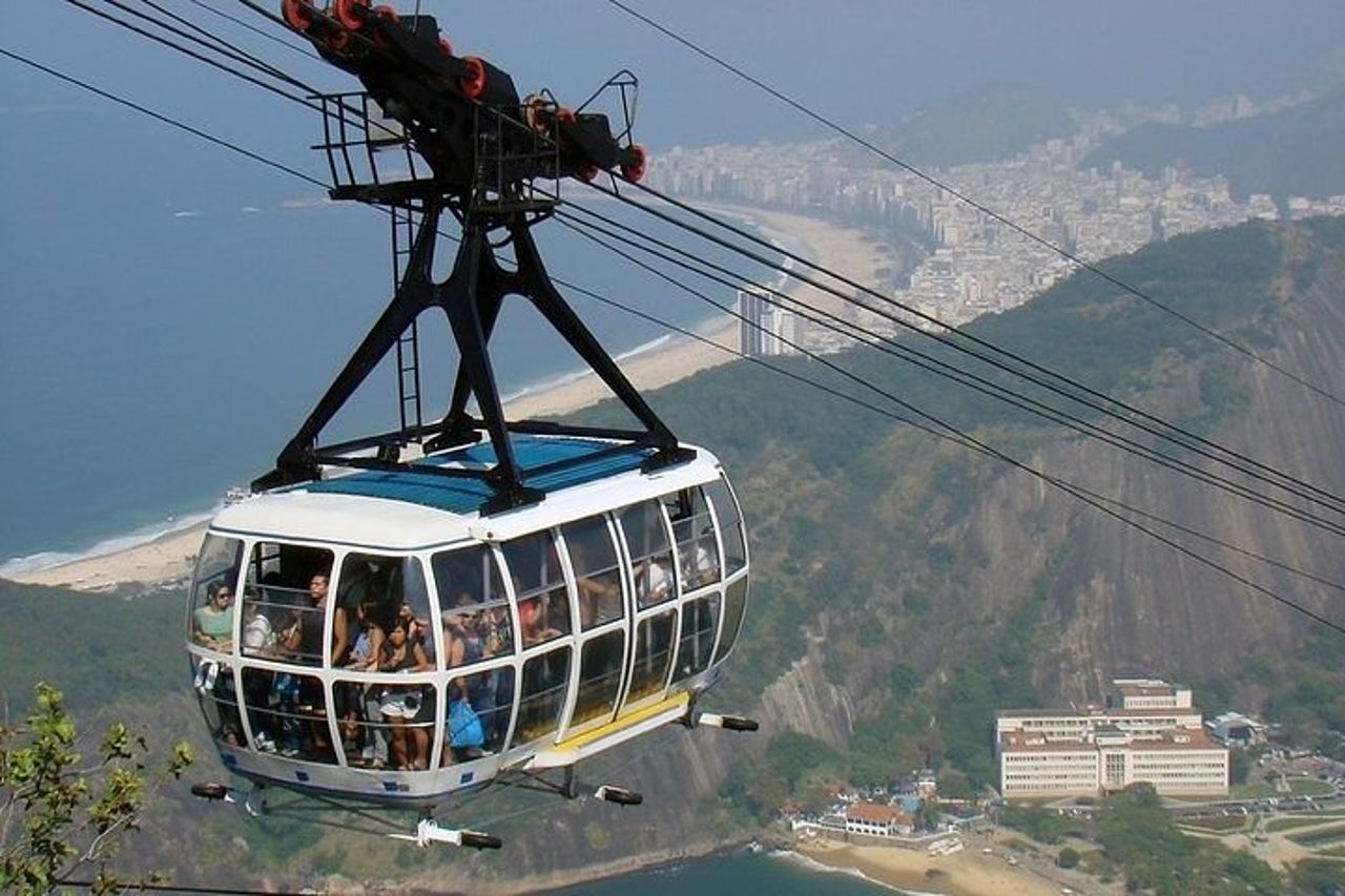 Cristo Redentore & Pan di Zucchero: tour della città di Rio con pranzo — 3