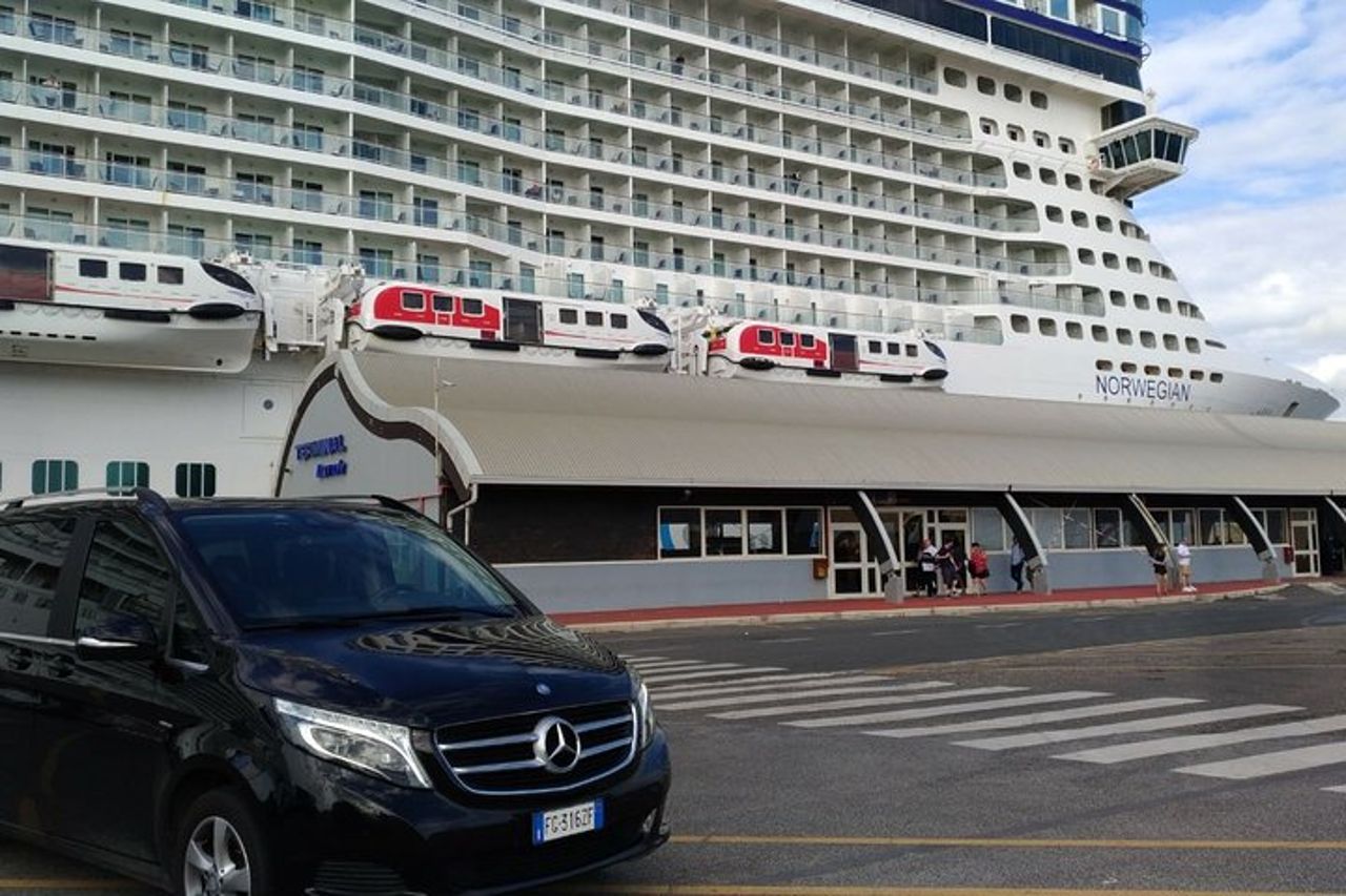 Trasferimento dal porto di Civitavecchia a Roma con tour di 3 ore a Roma — 6