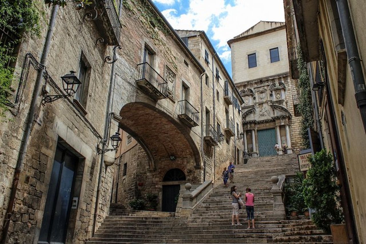 Tour privato: entra in una delle città medievali più antiche d'Europa - Girona — 8