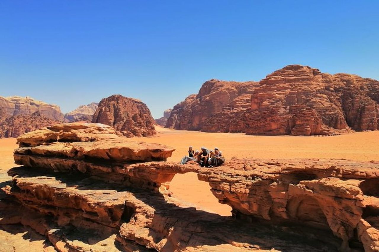 Tour del Wadi Rum Day da Petra che termina ad Aqaba — 4