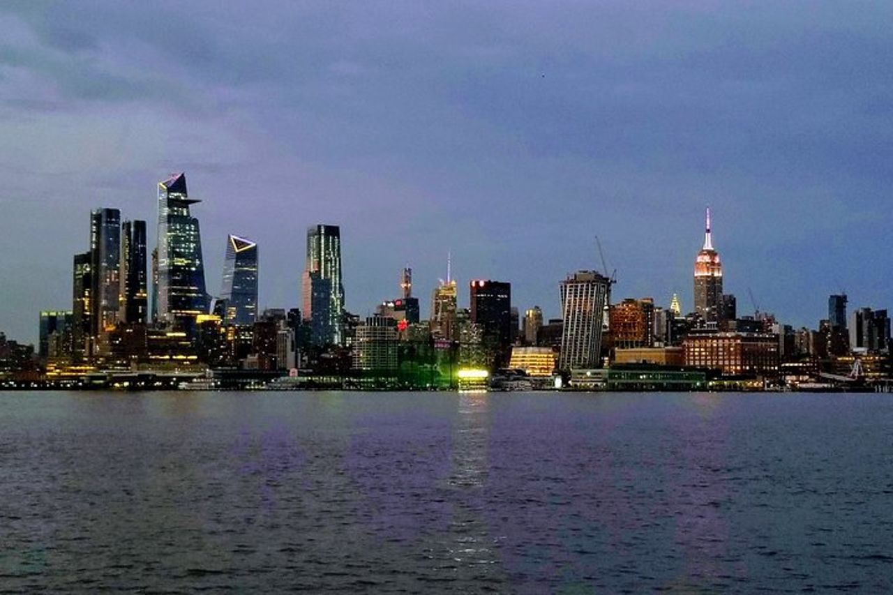 Tour privato dello skyline di New York City di notte — 9