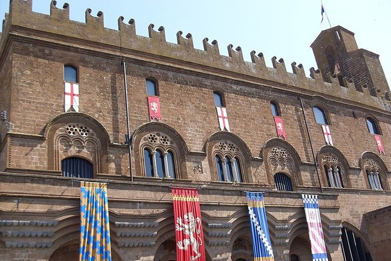 Orvieto, il Duomo e la città sulla rupe – Tour Privato — 2