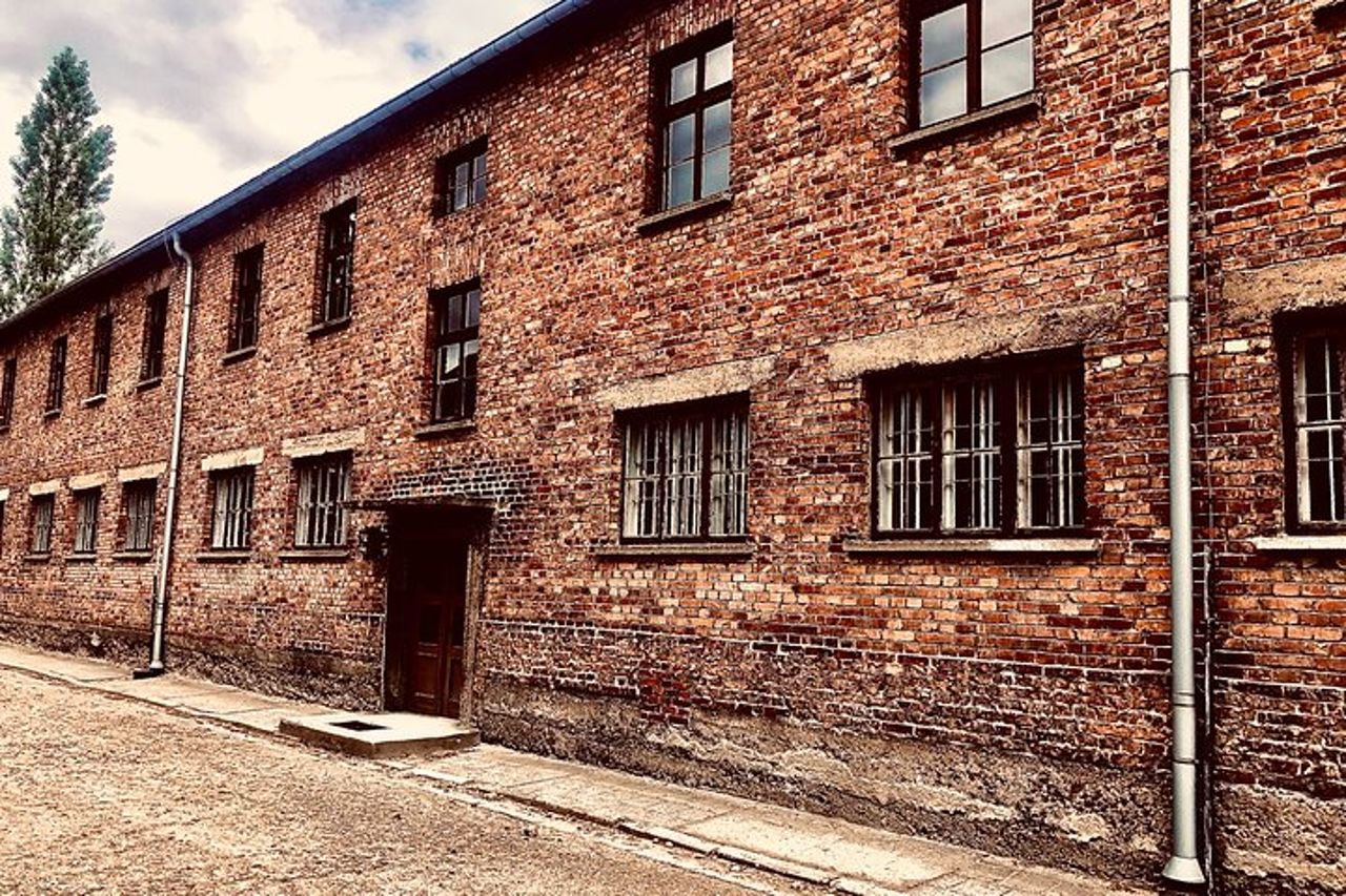 Auschwitz e Birkenau SENZA BIGLIETTI trasporto da Cracovia — 4
