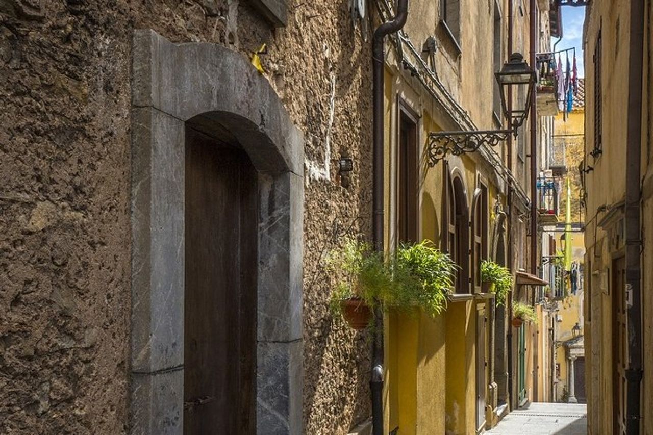 Passeggiata in Centro storico Di Pisciotta — 2