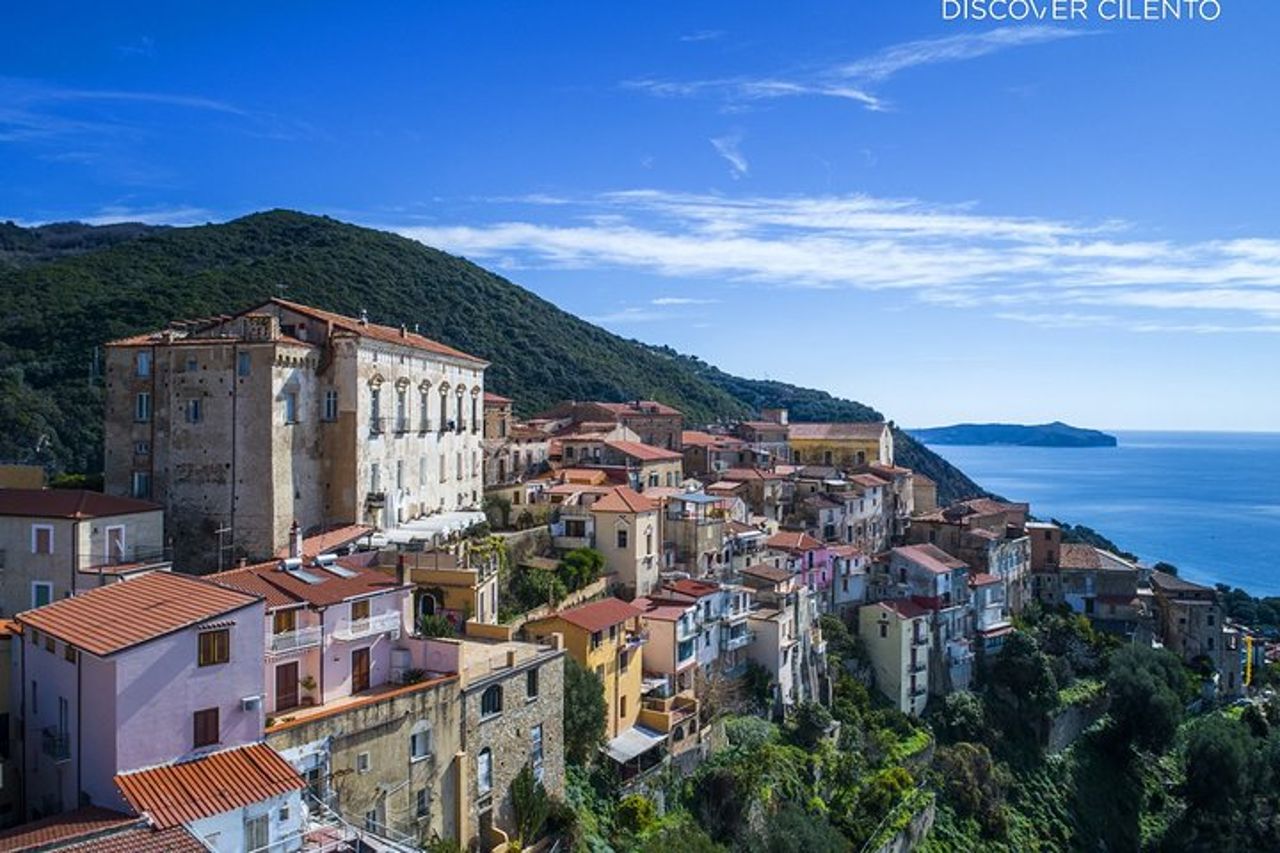 Passeggiata in Centro storico Di Pisciotta — 3