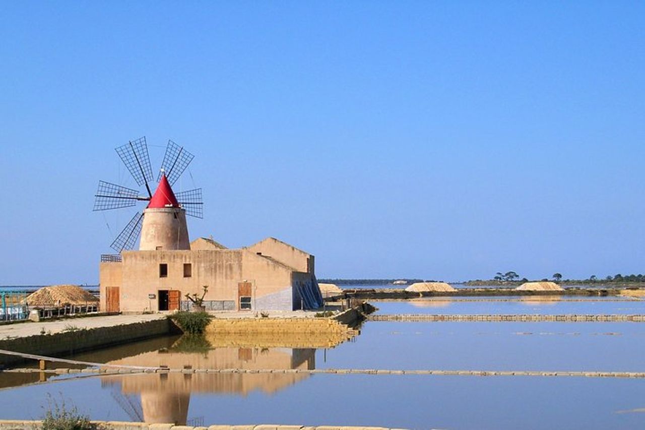 Tour of Sicily with driver/guide, coking class, visit winery — 9
