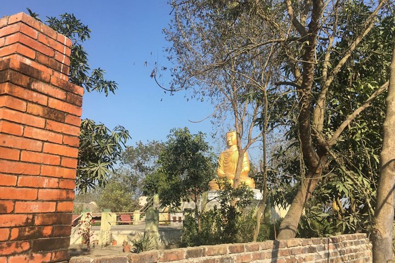 Tour di un giorno del tempio Lumbini Mayadevi — 3