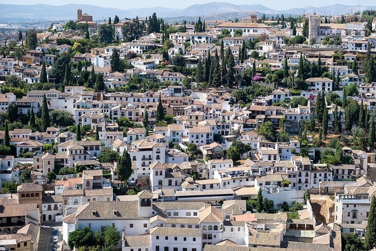 Tour a piedi al tramonto ad Albaicín e Sacromonte — 7