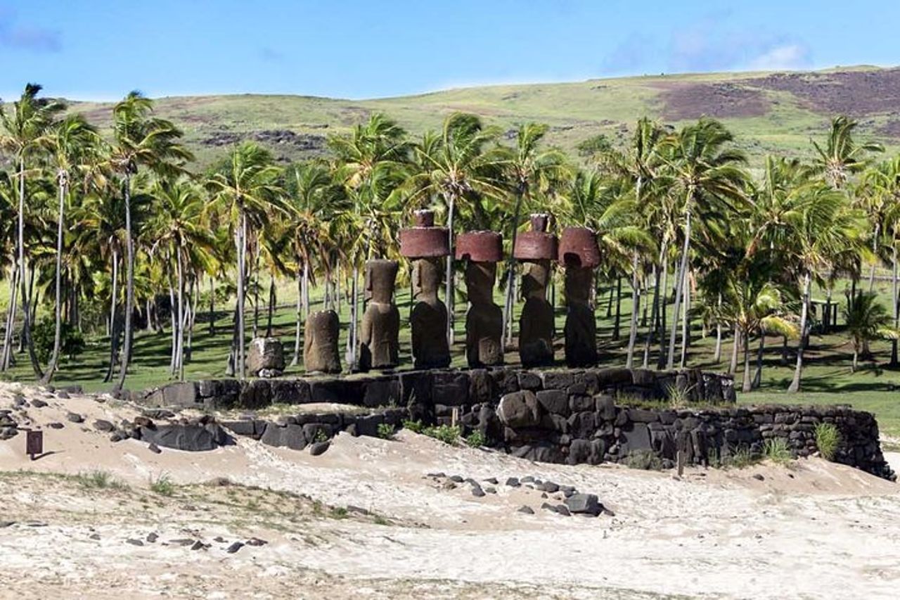 Scopri la mistica isola di Pasqua e le sue famose gigantesche statue in pietra — 5