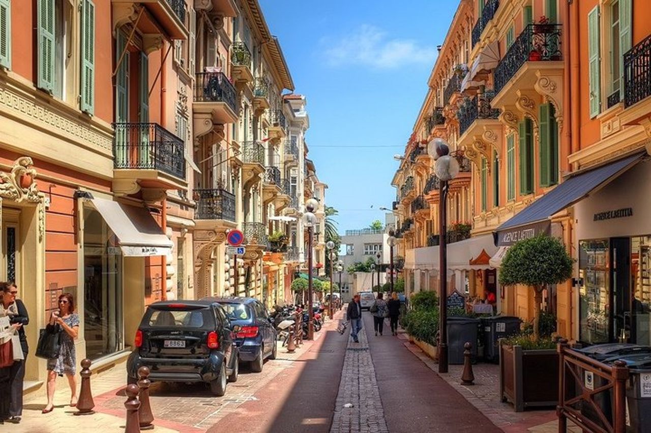 Scopri il tour a piedi privato della città di Monaco, famosa in tutto il mondo — 6