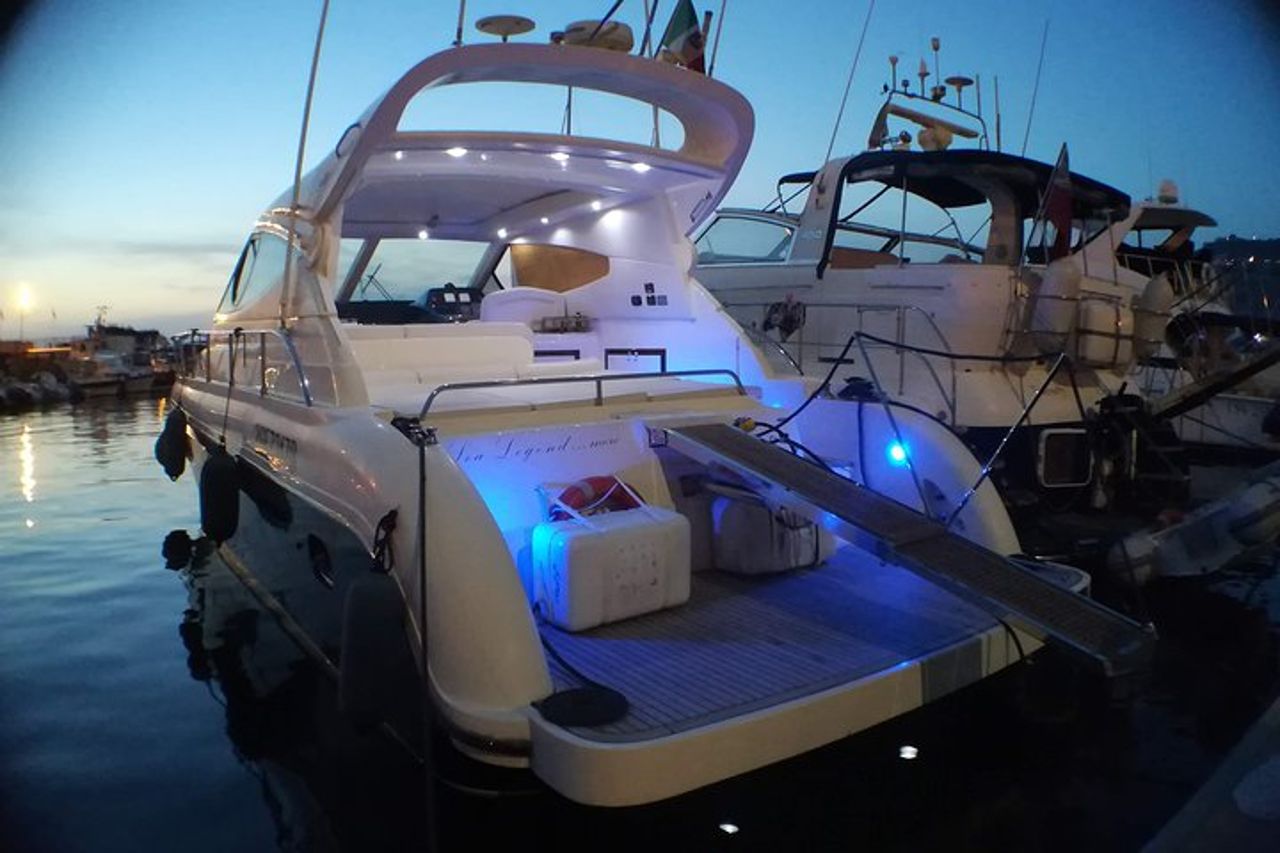 Crociera Privata Ischia e Procida - Yacht 50' — 9