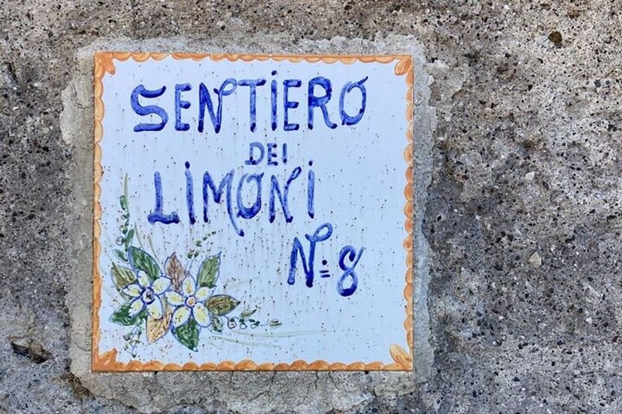 Tour a Piedi da Minori a Maiori lungo il Sentiero dei Limoni — 3