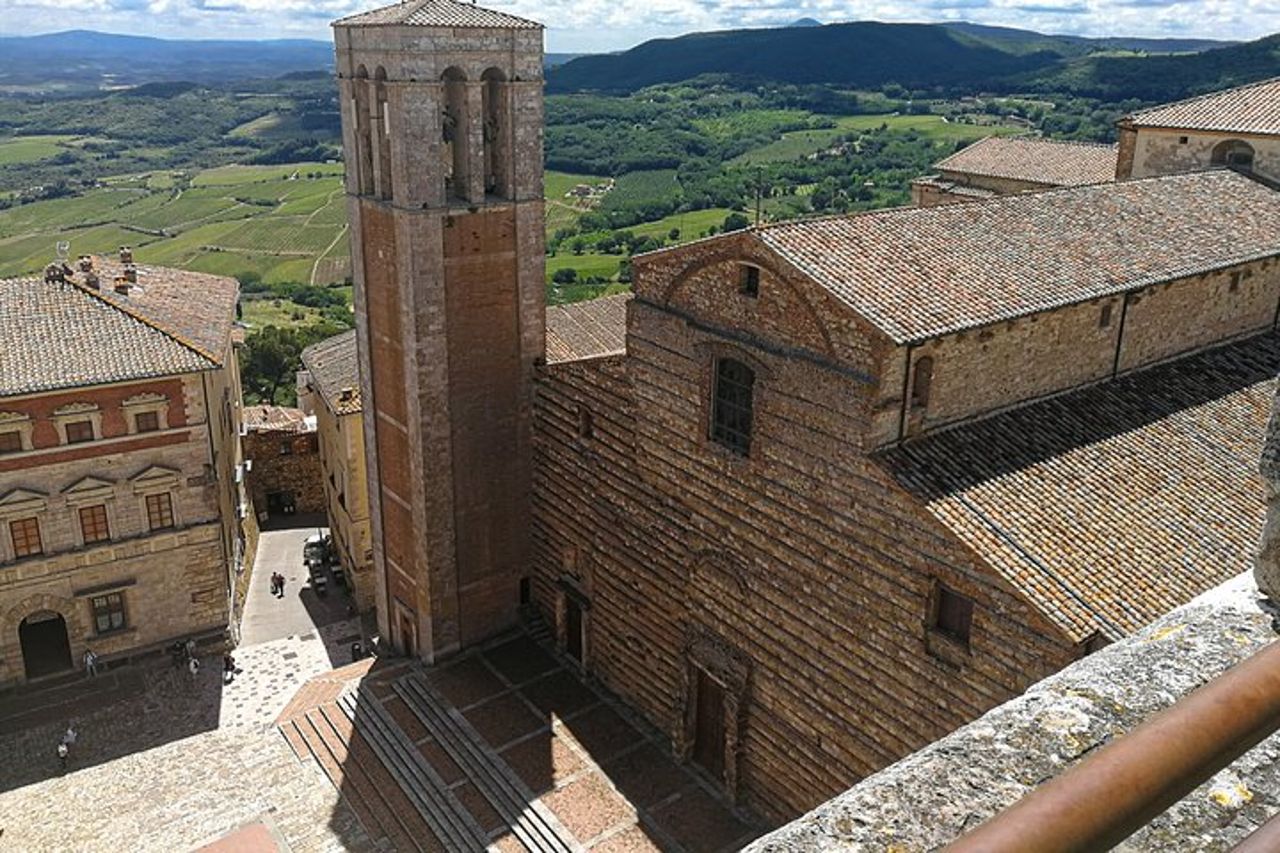 Tour privato a piedi di Montepulciano con degustazione di vino Nobile — 4